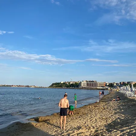 Afrodita Ii - 19 Sunny Appartement